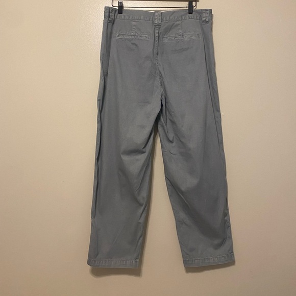 The Neale Straight-Leg Pant in Drapeweave - Picture 4 of 6